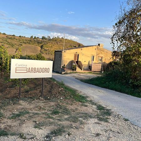Cottage Immerso Nel Vigneto Caltagirone Bagian luar foto