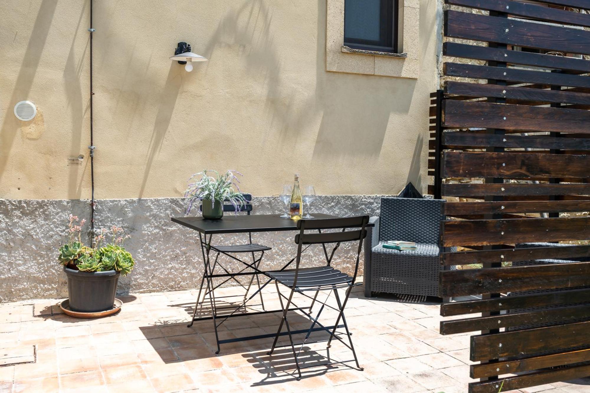 Cottage Immerso Nel Vigneto Caltagirone Bagian luar foto